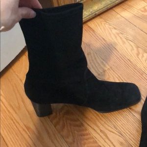 Stuart weitsman black suede boots